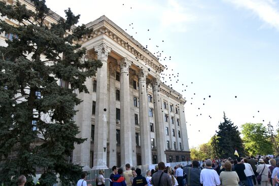 Commemorating those killed on May 2, 2014 in Odessa