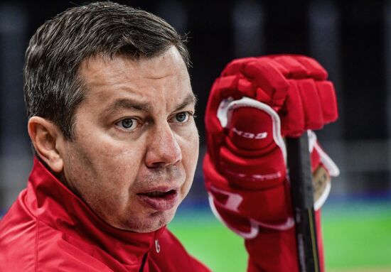 Ice hockey. World Championships. Russian national team's training session