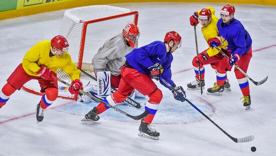 Ice hockey. World Championships. Russian national team's training session