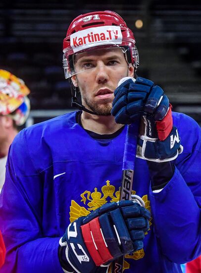 Ice hockey. World Ice Hockey Championships. Russian national team's training session