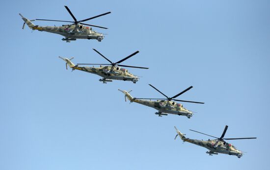 Rehearsal of Victory Day Parade flyovers