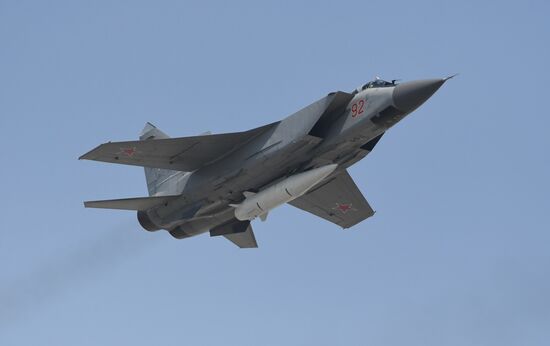Rehearsal of Victory Day Parade flyovers