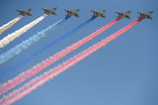 Rehearsal of Victory Day Parade flyovers
