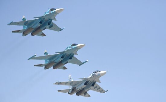 Rehearsal of Victory Day Parade flyovers