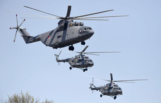 Rehearsal of Victory Day Parade flyovers