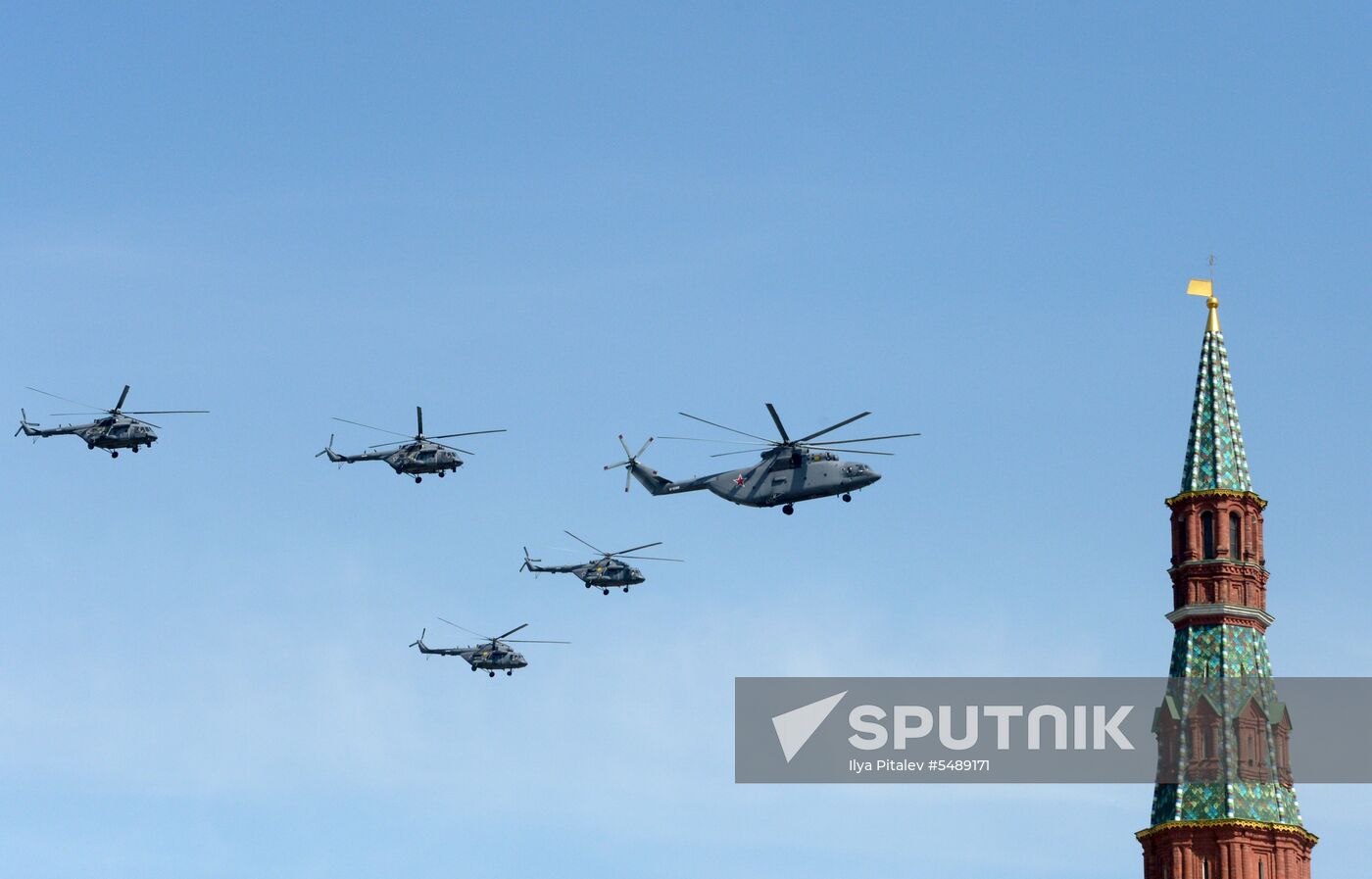Rehearsal of Victory Day Parade flyovers