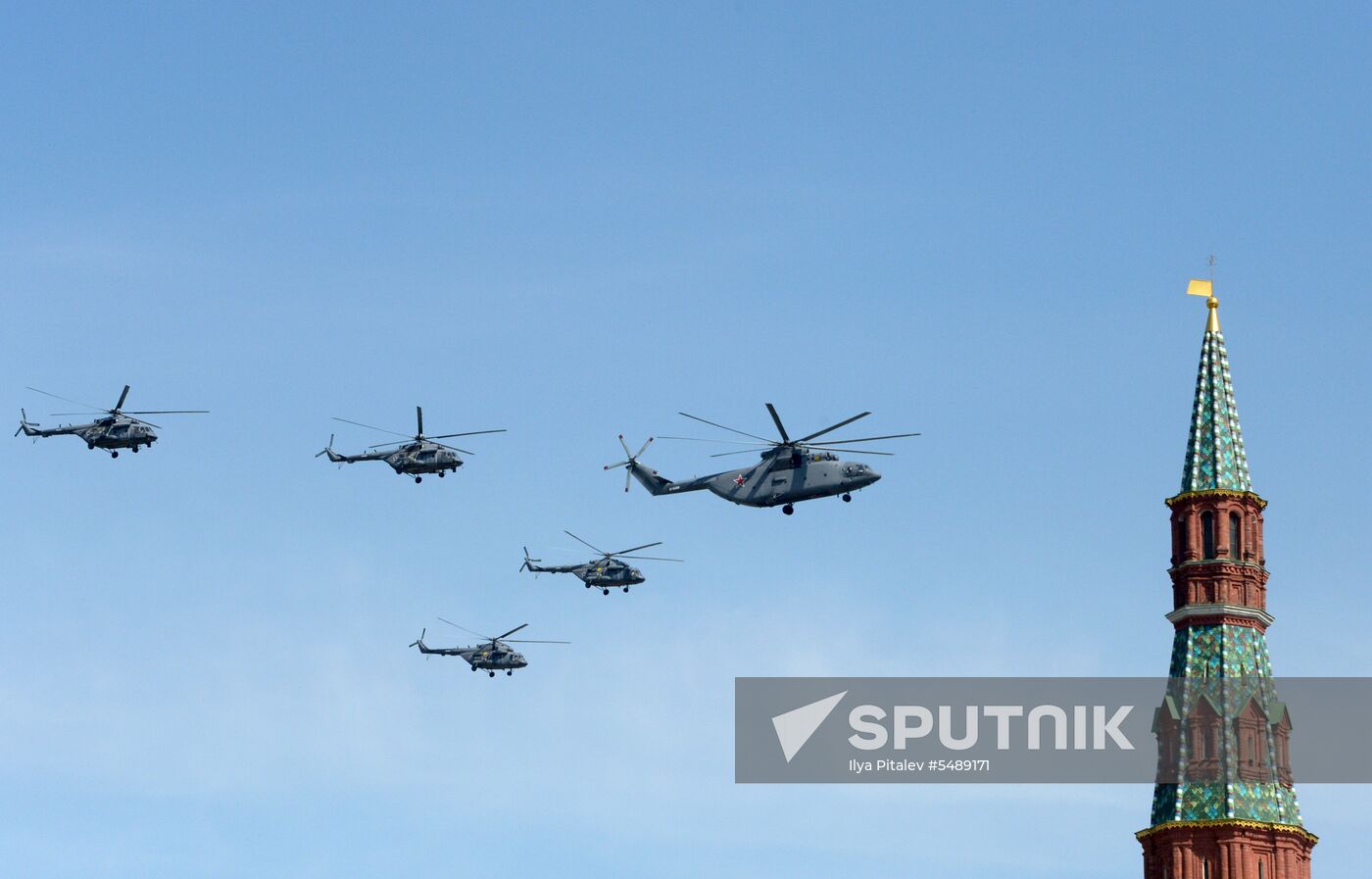 Rehearsal of Victory Day Parade flyovers