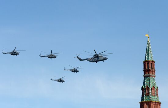 Rehearsal of Victory Day Parade flyovers
