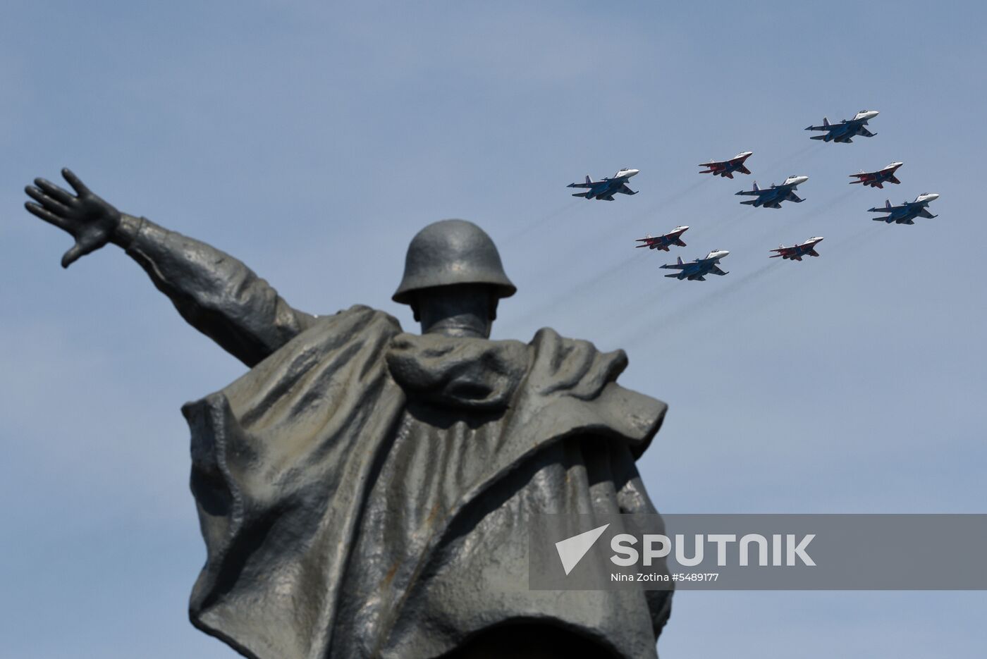 Rehearsal of Victory Day Parade flyovers