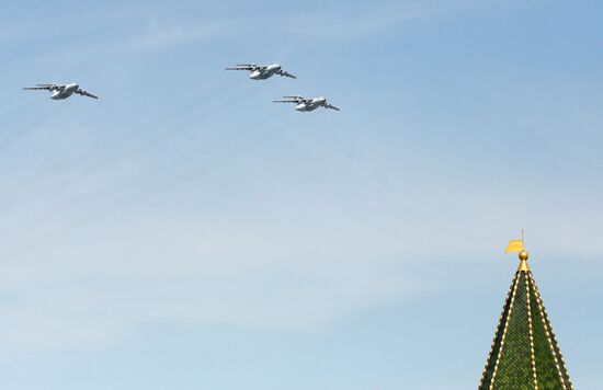 Rehearsal of Victory Day Parade flyovers