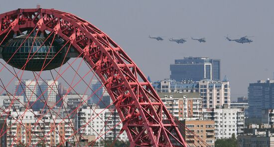 Rehearsal of Victory Day Parade flyovers