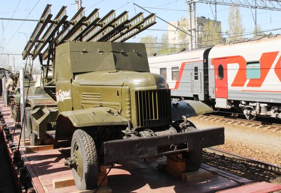 Arrival of Military Echelon retro train in Saratov