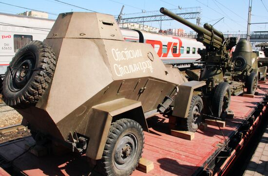 Arrival of Military Echelon retro train in Saratov