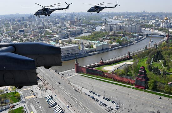 Rehearsal of Victory Day Parade flyovers
