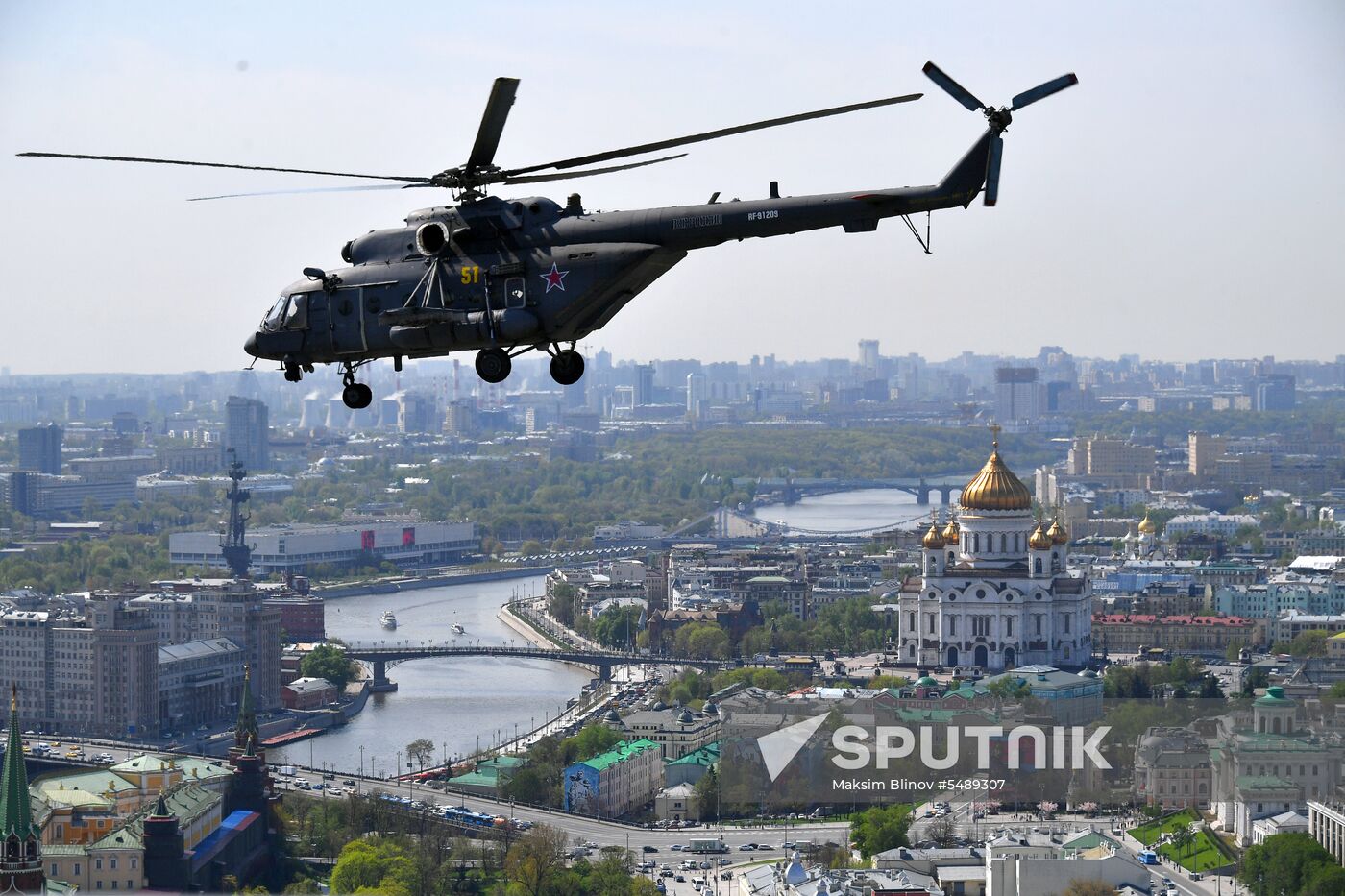 Rehearsal of Victory Day Parade flyovers