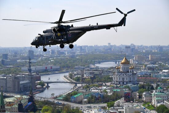 Rehearsal of Victory Day Parade flyovers