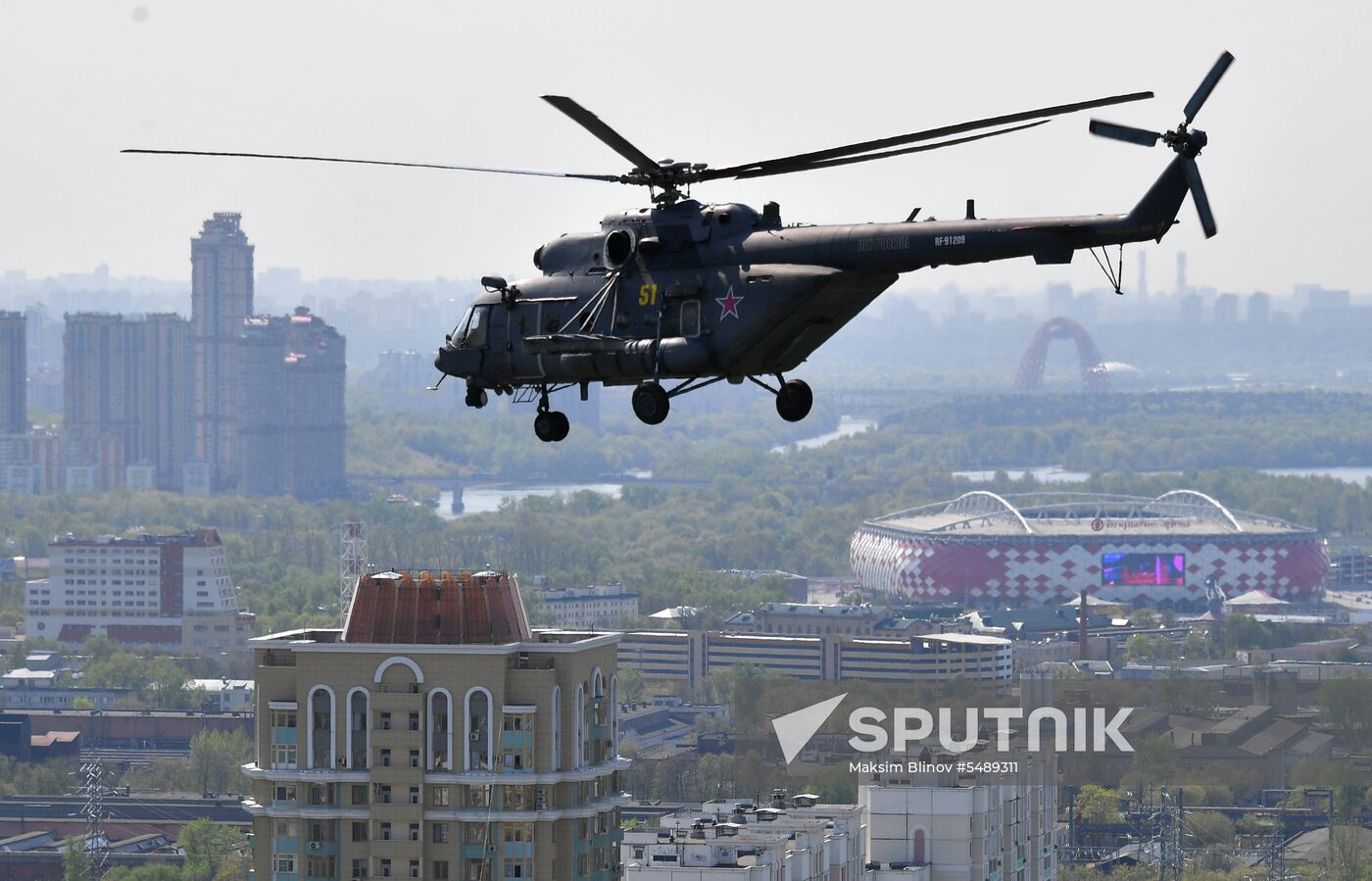 Rehearsal of Victory Day Parade flyovers