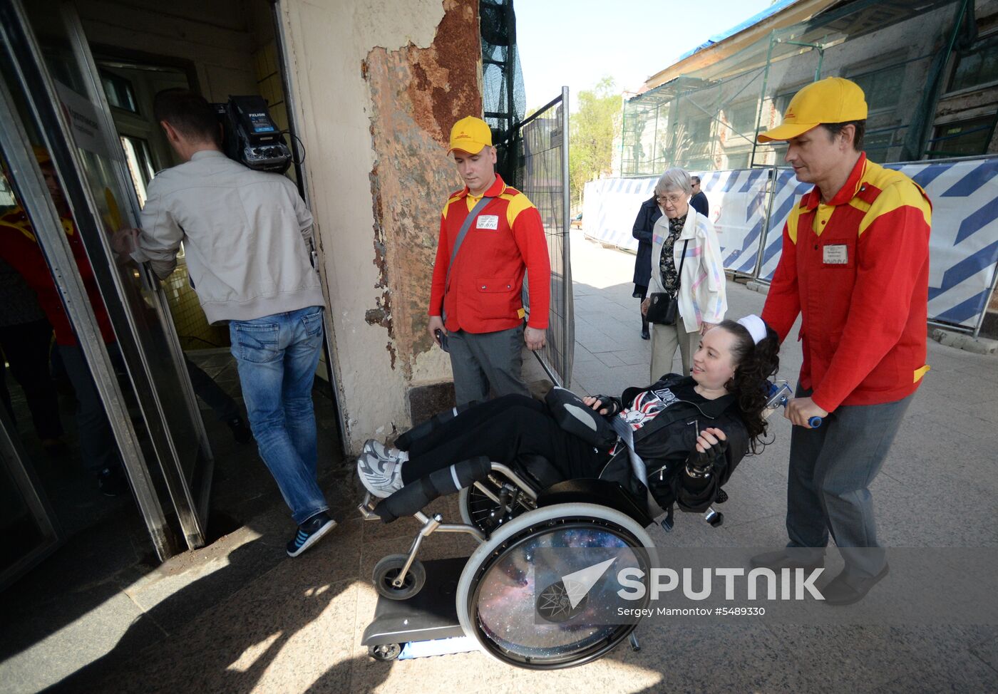 New stair lifts in Moscow Metro for people with disabilities