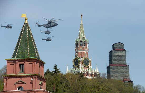 Rehearsal of Victory Day Parade flyovers