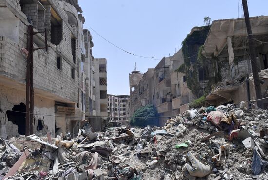 Developments near Yarmouk refugee camp in southern outskirts of Damascus