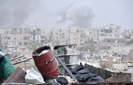 Developments near Yarmouk refugee camp in southern outskirts of Damascus
