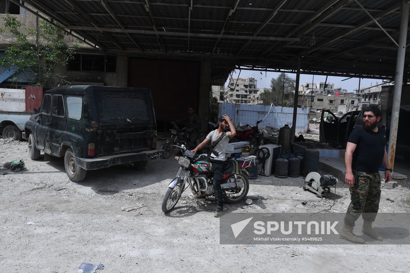 Developments near Yarmouk refugee camp in southern outskirts of Damascus