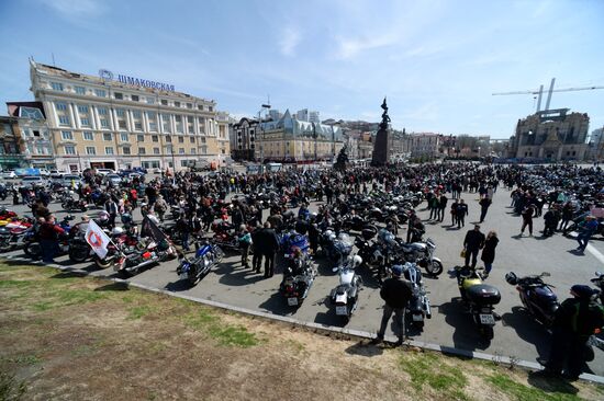 Biker season kicks off in Vladivostok