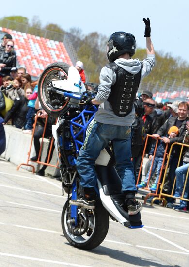 Biker season kicks off in Vladivostok