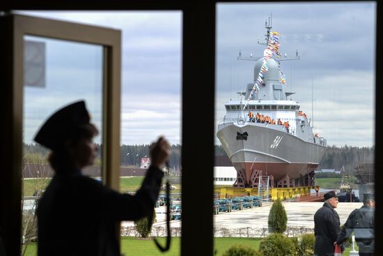 Shkval missile ship floated out in St. Petersburg