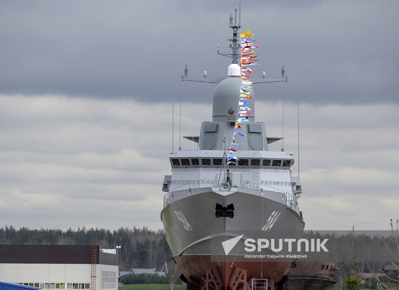 Shkval missile ship floated out in St. Petersburg