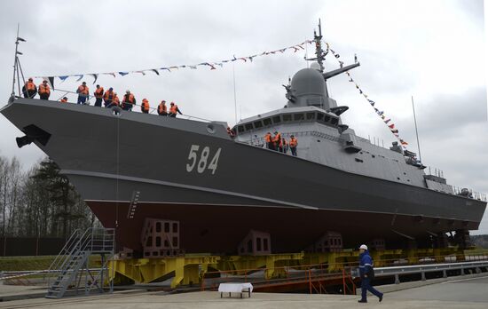 Shkval missile ship floated out in St. Petersburg