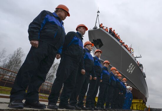Shkval missile ship floated out in St. Petersburg