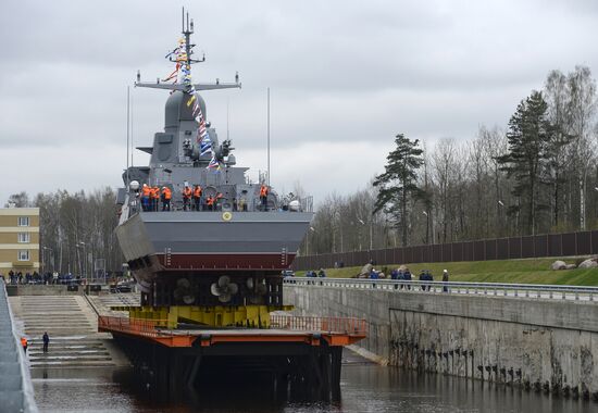 Shkval missile ship floated out in St. Petersburg
