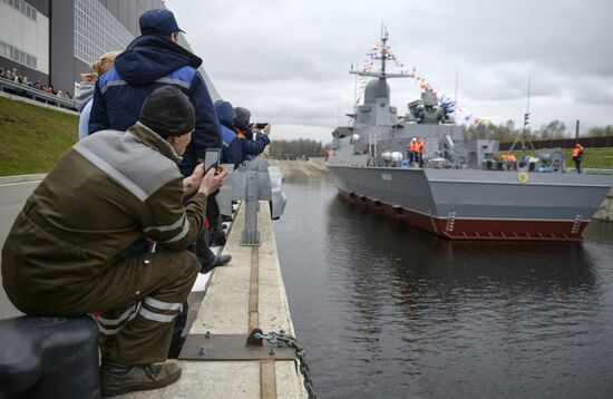 Shkval missile ship floated out in St. Petersburg