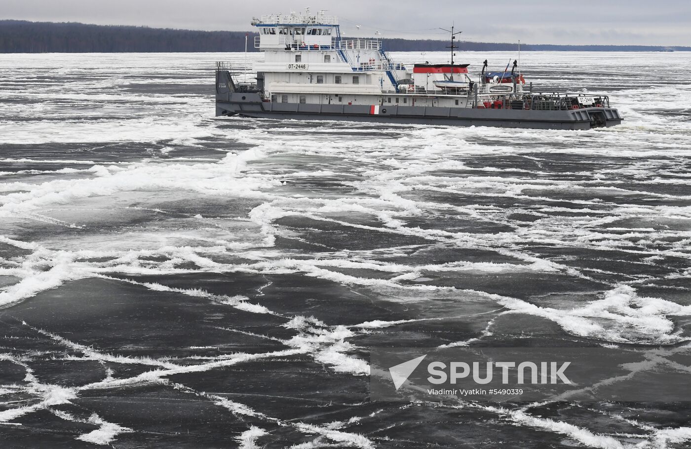 Navigation in Volga-Baltic Waterway