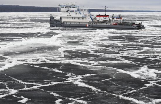 Navigation in Volga-Baltic Waterway