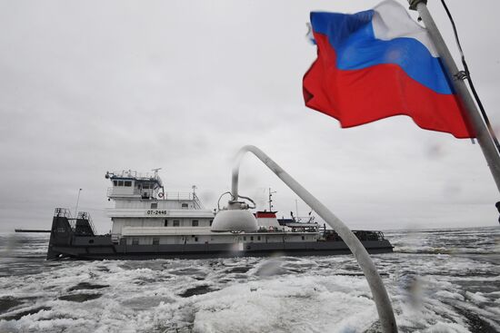 Navigation in Volga-Baltic Waterway