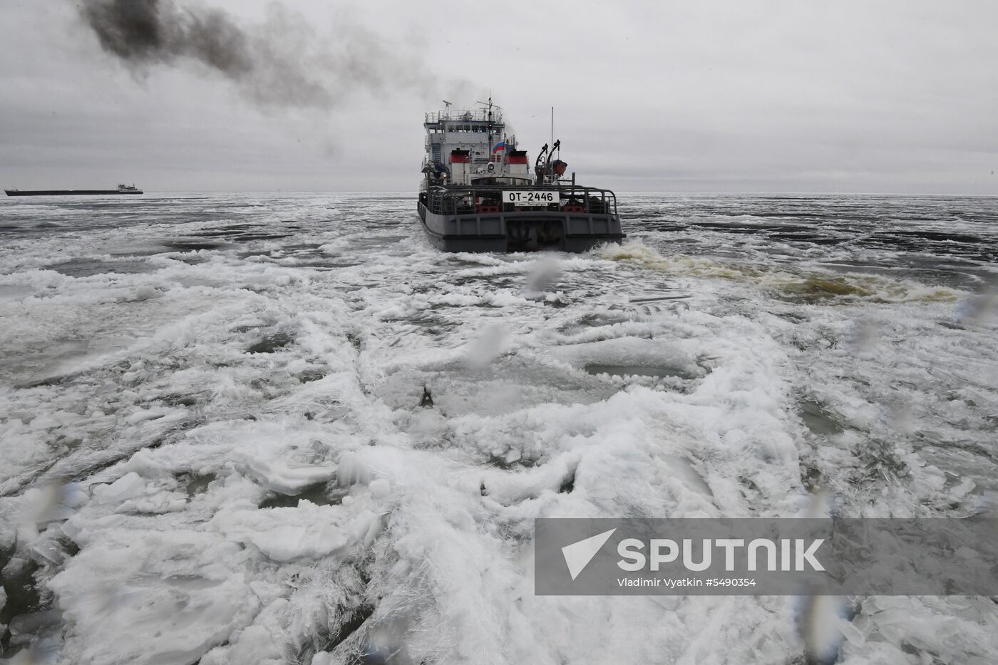 Navigation in Volga-Baltic Waterway