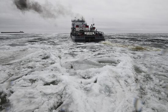 Navigation in Volga-Baltic Waterway