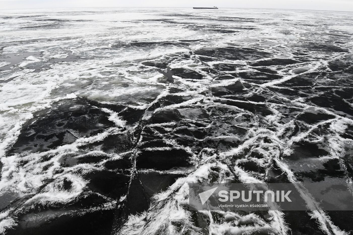 Navigation in Volga-Baltic Waterway