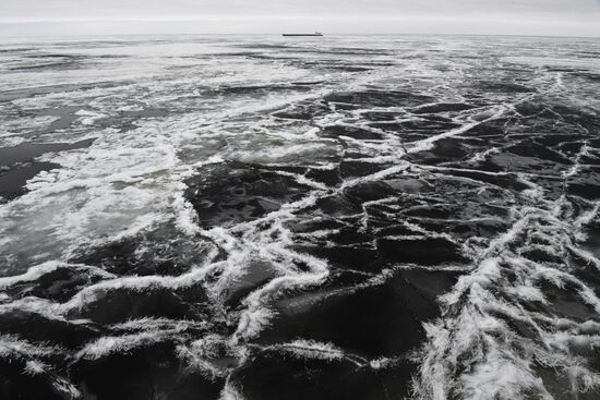 Navigation in Volga-Baltic Waterway