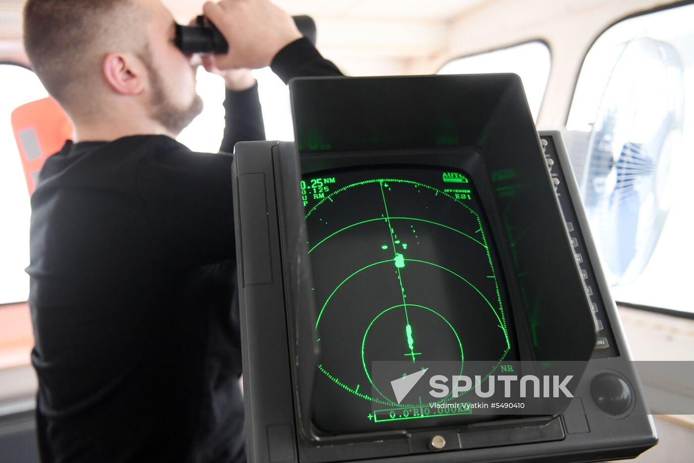 Navigation in Volga-Baltic Waterway
