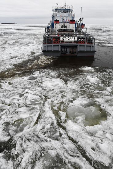 Navigation in Volga-Baltic Waterway