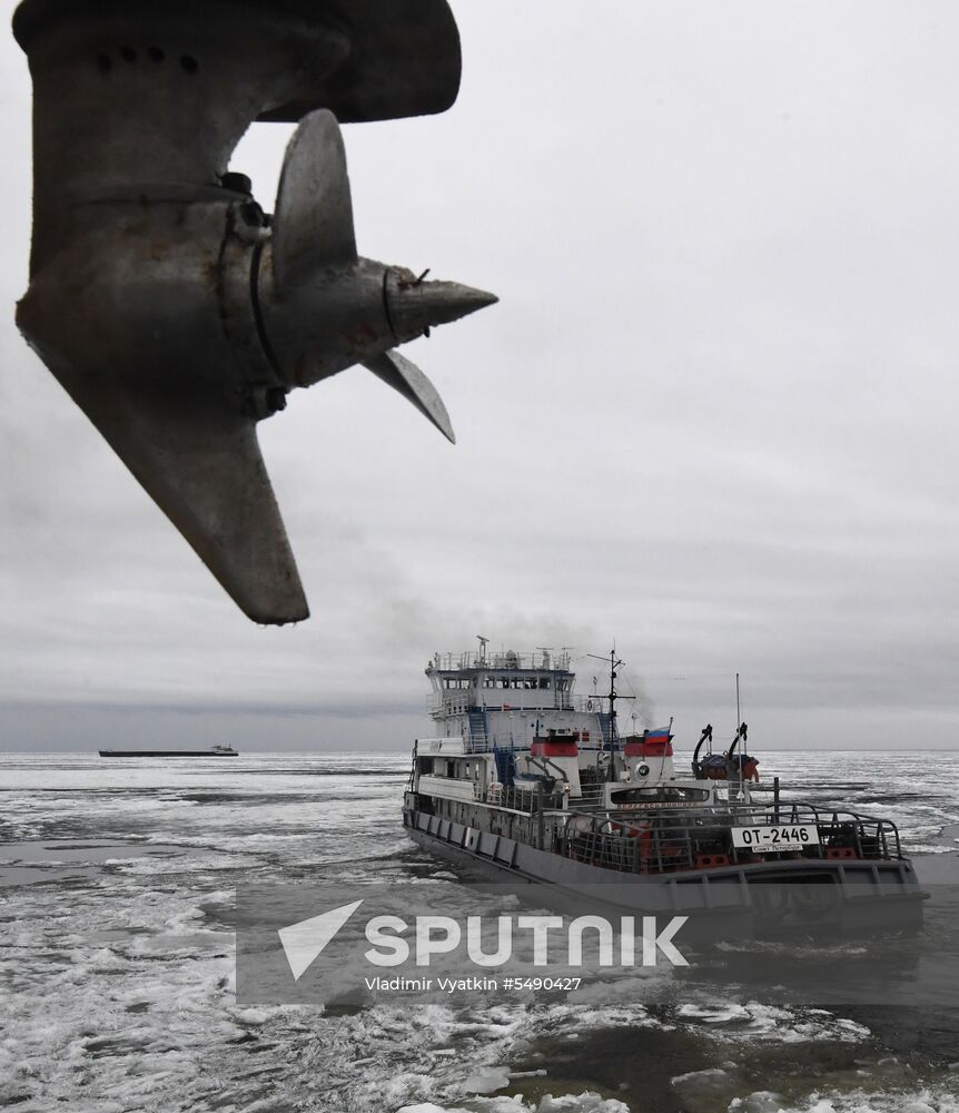Navigation in Volga-Baltic Waterway