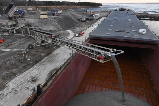 Navigation in Volga-Baltic Waterway