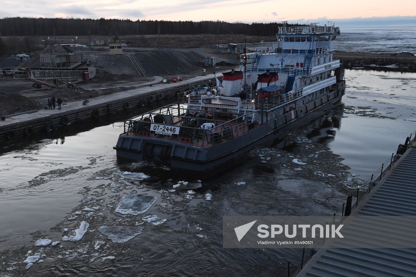 Navigation in Volga-Baltic Waterway