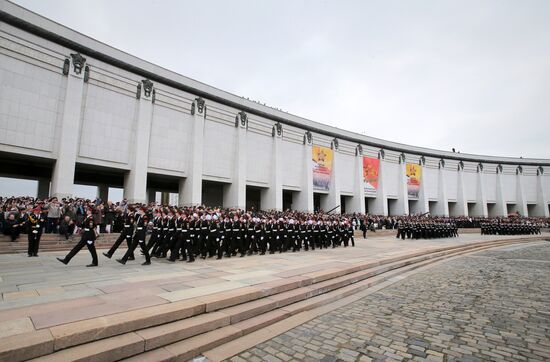 Moscow cadets' parade on Poklonnaya Hill