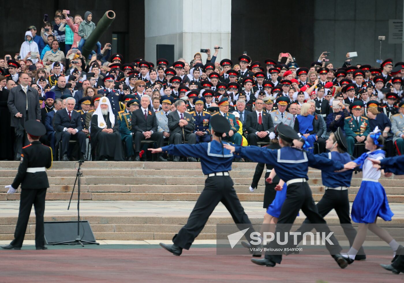 Moscow cadets' parade on Poklonnaya Hill