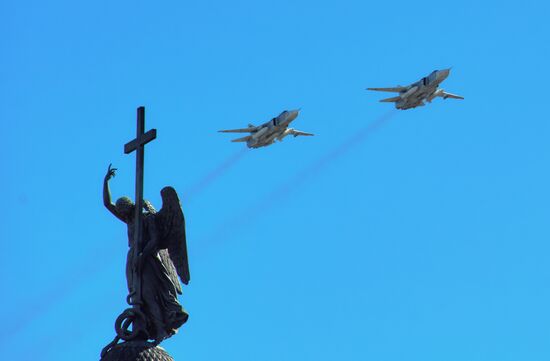 Final rehearsal of Victory Day Parade in St. Petersburg