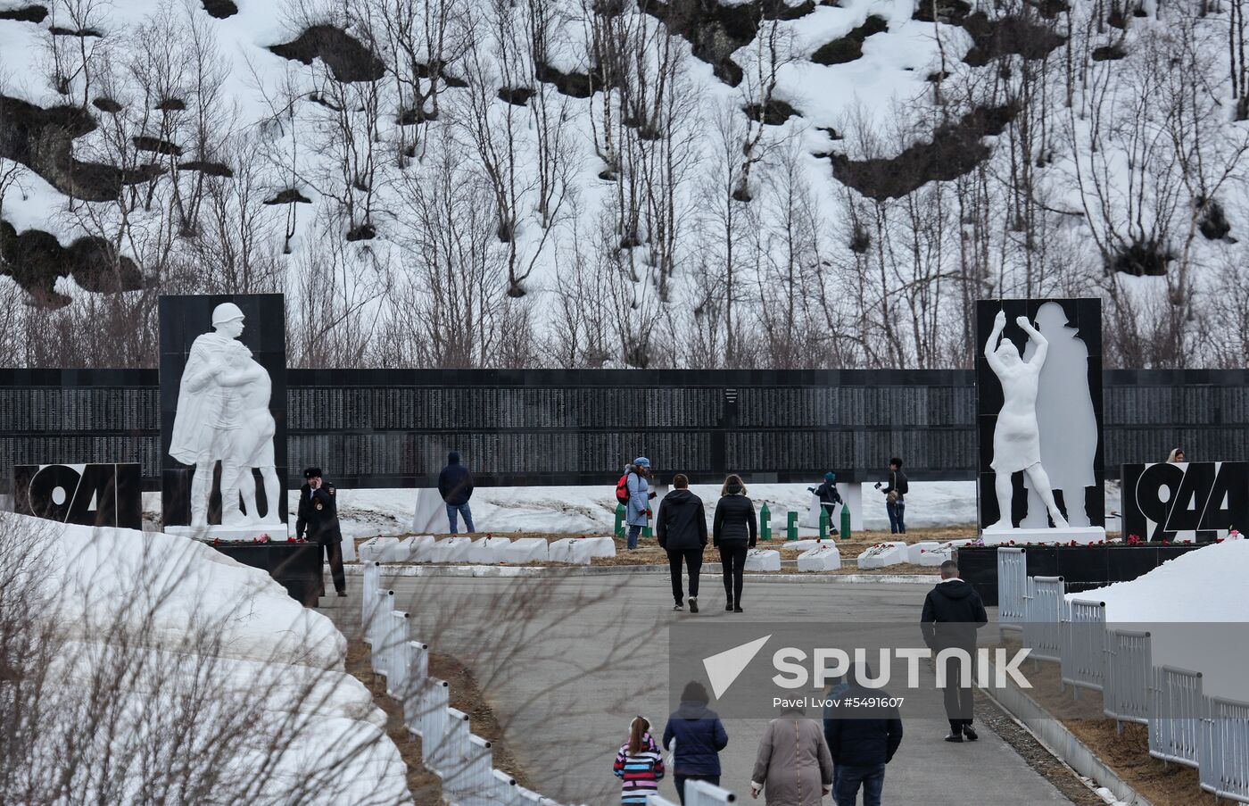 Defenders of the Soviet Arctic memorial